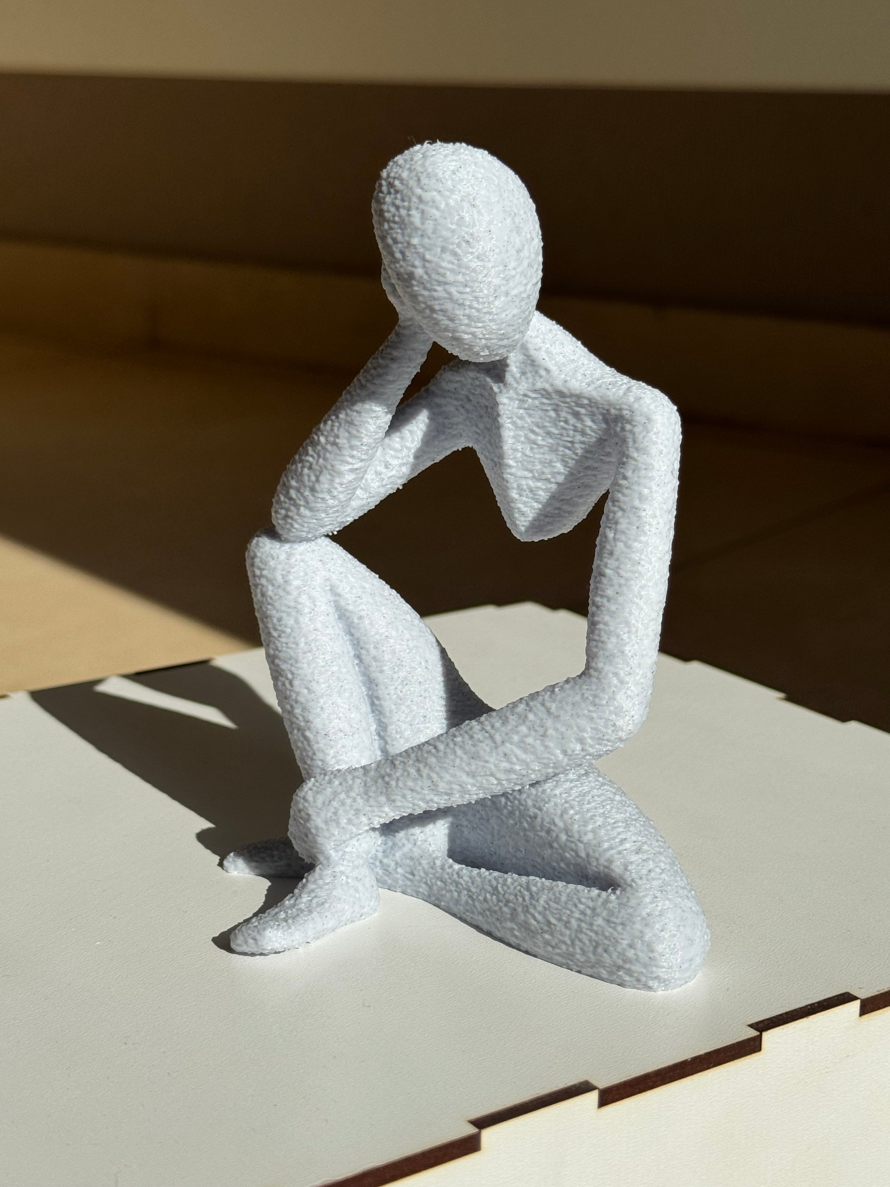 ჯდა მტირალი წყლისა პირსა